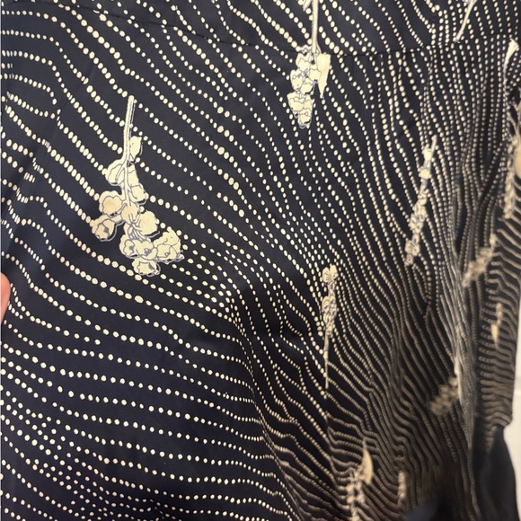 Navy and White Patterned Kimono Dress - Picture 6 of 6